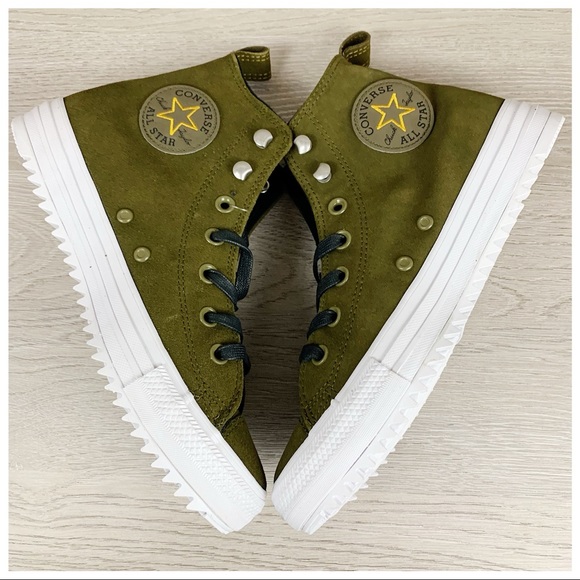 ♥️Converse Chuck Taylor All Star Hiker Hi - Picture 2 of 4